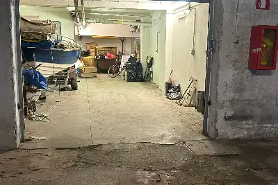 Box in vendita, via corrado del greco, Roma