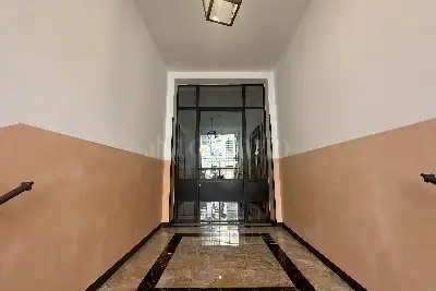 Casa in vendita, Via Piermarini 6, Milano