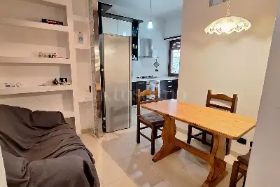 Casa in vendita, VIA LAURENTINA, Roma