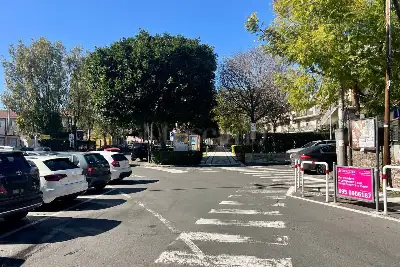 Casa Indipendente in vendita, Piazza Vittorio Veneto, Sant'Agata li Battiati