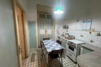 Casa in vendita, Via Monserrato, Catania