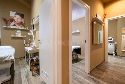 Negozio in vendita, Via Giulio Romano 21, Milano