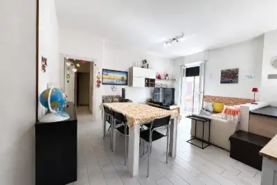 Casa in vendita, Viale Tonale, Lecco
