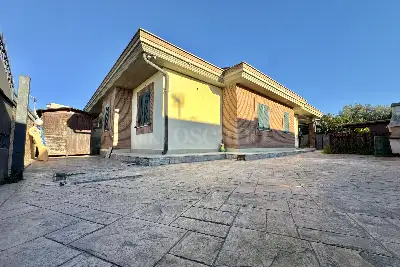 Villa Bifamiliare in vendita, Via della Cannuccia, Anzio