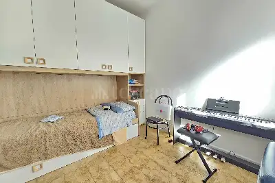 Villa Plurifamiliare in vendita, Viale delle Dalie, Anzio