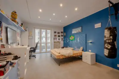 Casa in vendita, Via Filadelfia, Torino