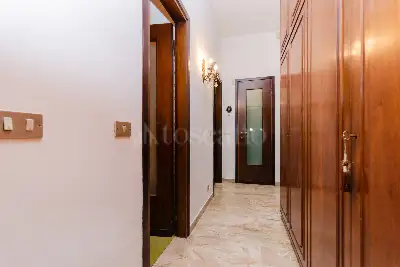 Casa in vendita, Via Lario, Milano