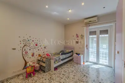 Casa in vendita, Via Raffaele Battistini, Roma