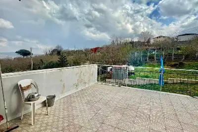 Casa Indipendente in vendita, Contrada Cesine, Avellino