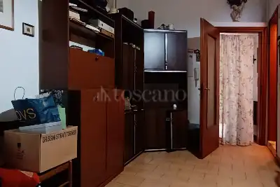 Casa in vendita, Via Varesina, Milano