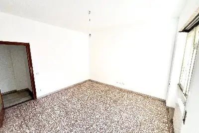 Casa in vendita, Via Graziano, Roma