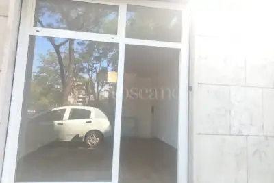 Negozio in affitto, Via Attilio Ambrosini, Roma