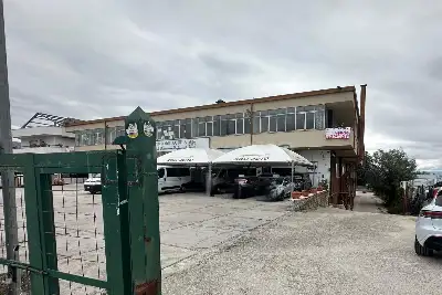 Negozio in vendita, Via Pertini, Avezzano