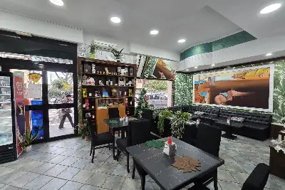 Attività Commerciale in vendita, Via Deruta, Roma