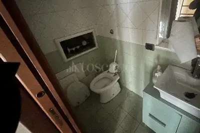 Negozio in vendita, Via Fratelli Giovanni e Giulio Pagano, Caserta