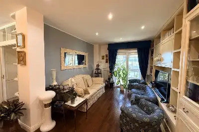 Casa in vendita, Via Cina, Roma