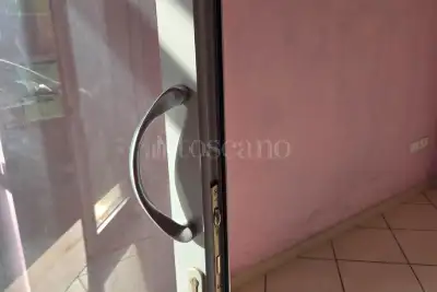 Negozio in vendita, Via IV Novembre, Loreto Aprutino