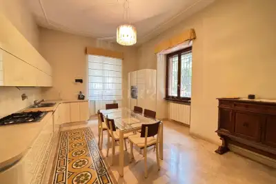 Casa in vendita, Via del Monte Oppio, Roma