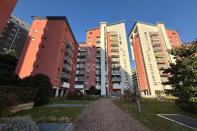 Casa in vendita, Via Senigallia, Milano