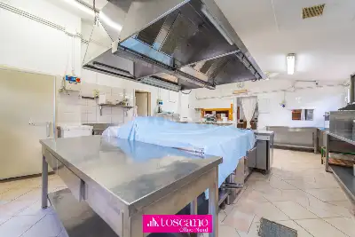 Albergo in vendita, Via del Timone 2 Olbia , Olbia