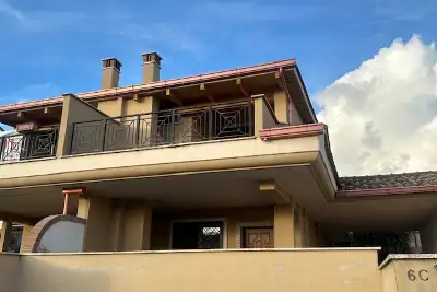 Villa Bifamiliare in vendita, via delle viole, Pomezia