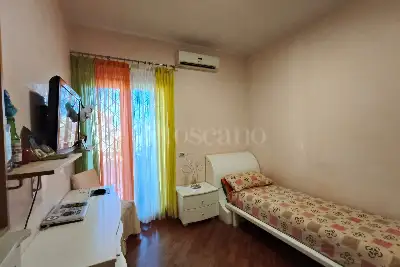 Villa Plurifamiliare in vendita, Via delle Vigne di Morena, Roma