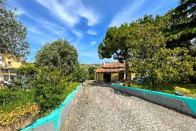 Casa Indipendente in vendita, Contrada Colle Porcino, Controguerra