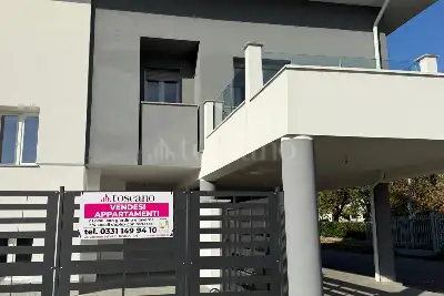 Casa in vendita, Via Favana, Busto Arsizio