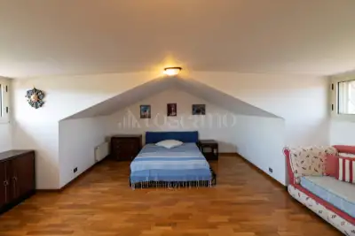 Villa in vendita, Via Torre Pellice, Roma