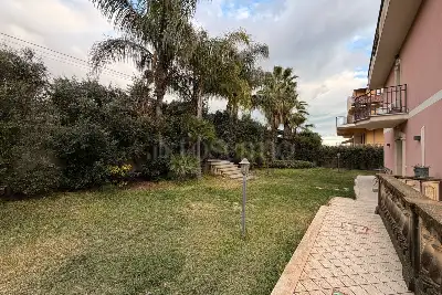 Villa Bifamiliare in vendita, Via Giacomo Leopardi, San Gregorio di Catania
