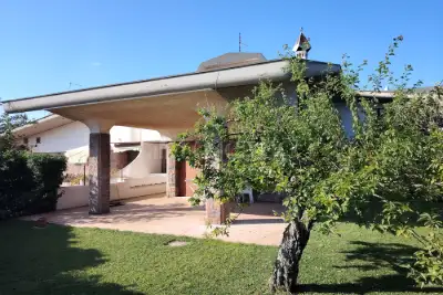 Villa in vendita, Via Piave, Ardea