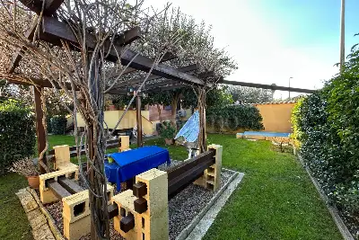 Villa in vendita, Via Alessandro Rolla, Roma