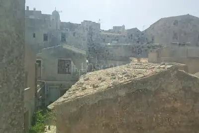 Casa Indipendente in vendita, Via Vito Carvini 30, Erice
