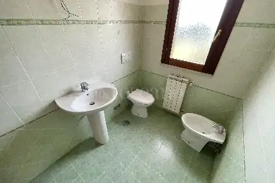 Villa Plurifamiliare in vendita, Via Glasgow, Ladispoli