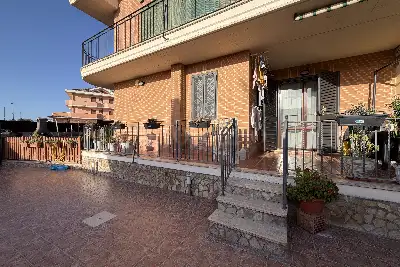 Casa in vendita, Via della Rotonda, Ardea