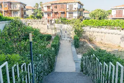 Villino a Schiera in affitto, Via Caneva Carlo, Catania