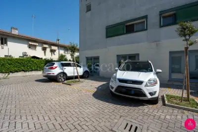 Casa in vendita, Via Trento, Azzano Decimo