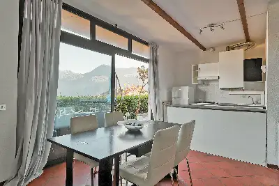 Casa in vendita, Via Casamora, Cuasso al Monte