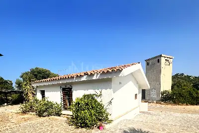 Negozio in vendita, Via Marinella , Olbia