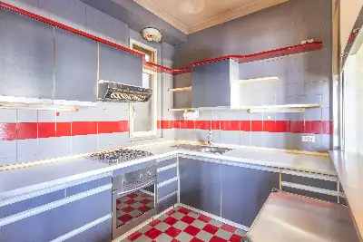 Casa in vendita, Via Giovanni Battista Morgagni, Milano