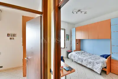 Casa in vendita, Via Milano, Cantù