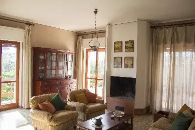 Casa in vendita, Via Rossini, Cervaro