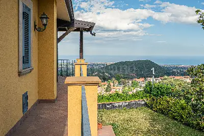 Villa in vendita, Via San Tommaso D'Aquino, Trecastagni