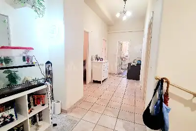 Casa in vendita, Via Valdinievole, Roma