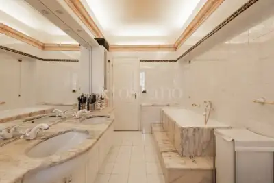 Villa in vendita, Via Aldo Moro, Provaglio d'Iseo