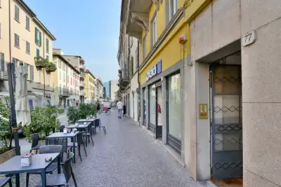 Casa in vendita, Via Milano, Como