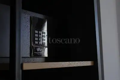 Albergo in vendita, Via Lazzarini, Sirmione