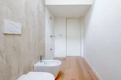 Casa in vendita, Via Giulio Uberti, Milano