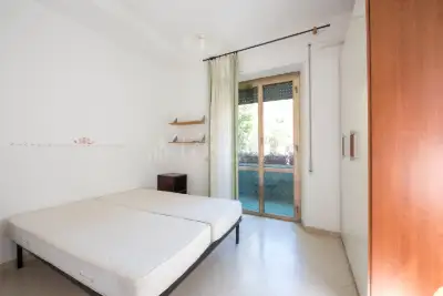 Casa in vendita, Via Apuania, Roma