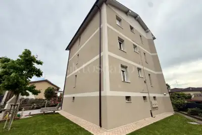 Casa in vendita, Via Giuseppe Mazzini, San Zeno Naviglio